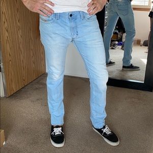 Diesel Jeans - Thavar in Light Wash